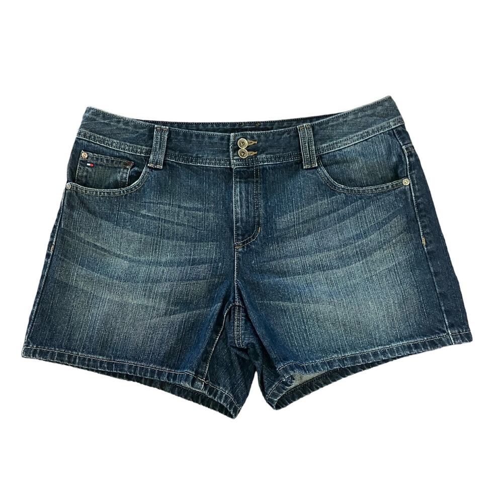 Tommy Hilfiger Women's Denim Retro-Inspired Jean Shorts 5" Inseam | Size 12